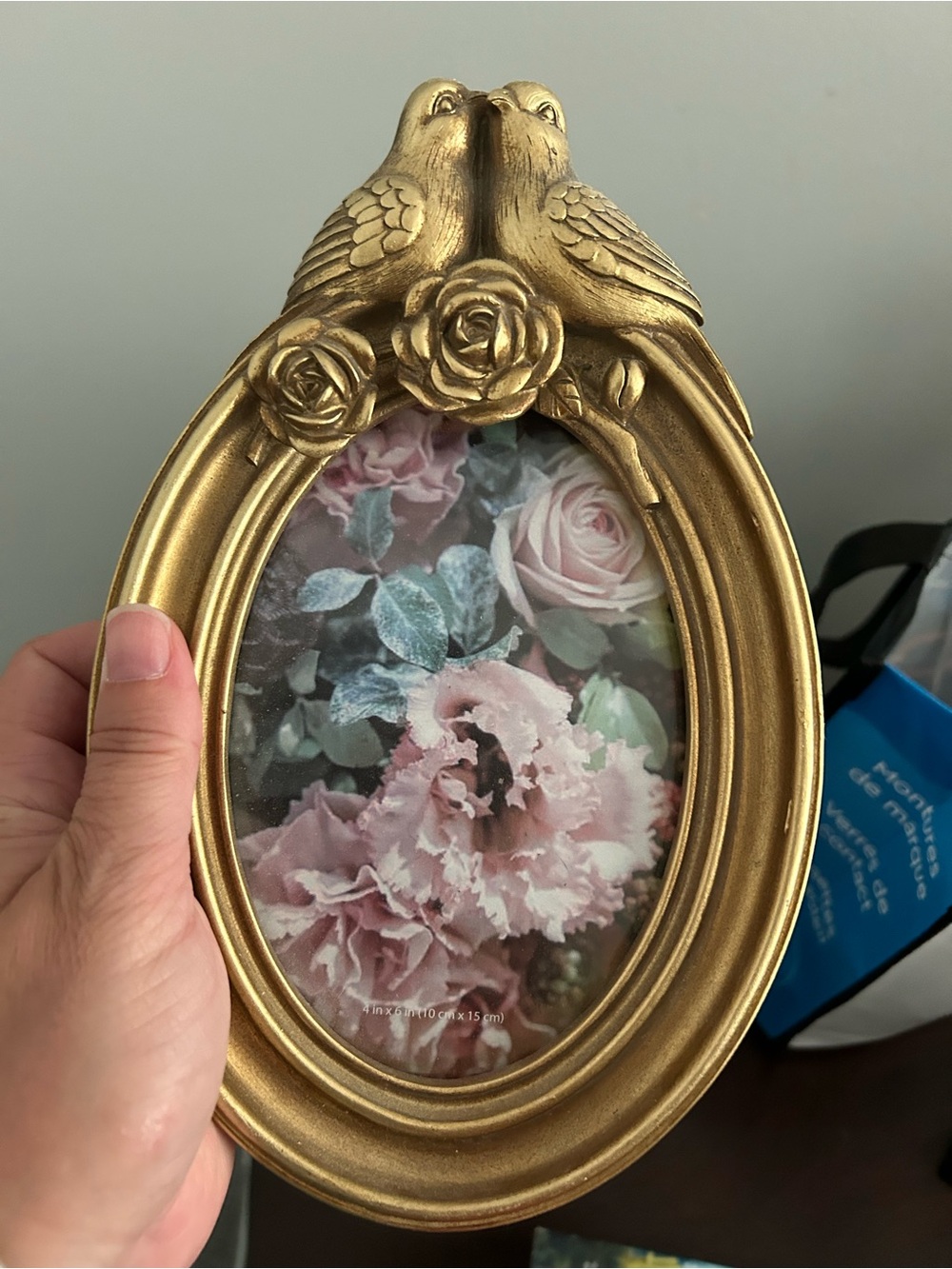 4/$50 Gold Oval Bird Accent photo Frame - Home Accents